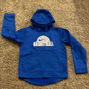 Nike boys Basketball Sweatshirt